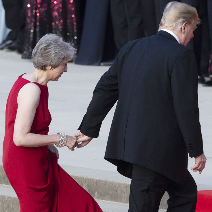 La foto que está dando la vuelta al mundo y otras anécdotas del encuentro entre Donald Trump y Theresa May