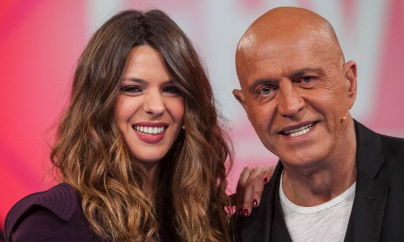 La tierna petición de Laura M. Flores a su padre