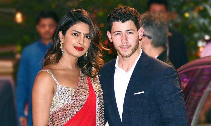 Nick Jonas y Priyanka Chopra se comprometen tras dos meses juntos