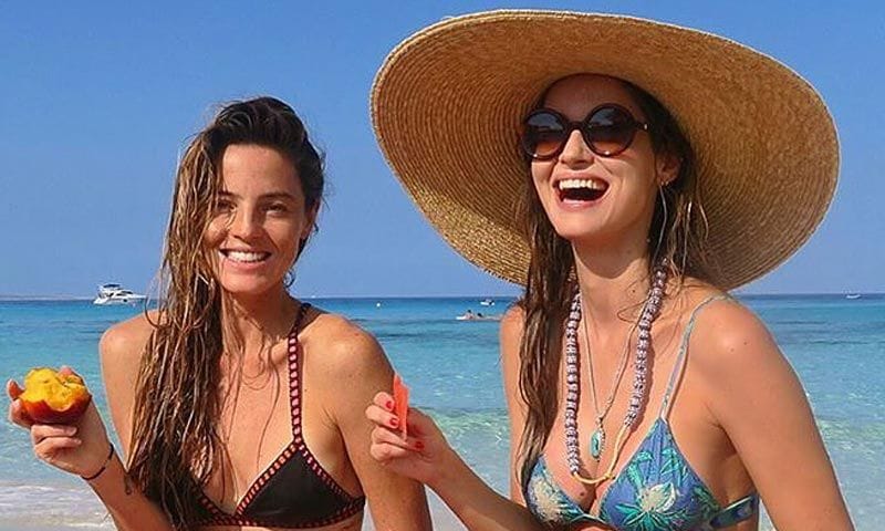 El tierno álbum familiar de Ariadne Artiles para felicitar a su hermana Aida