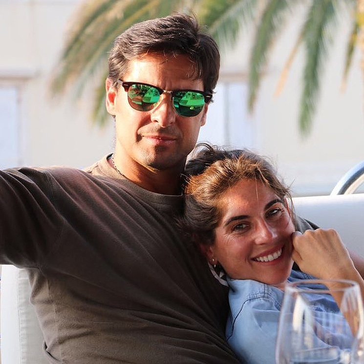 Disfrutando en el paraíso: Lourdes Montes y Francisco Rivera, de vacaciones con su pequeña