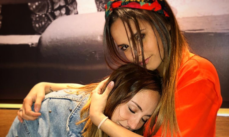 La reacción de Gloria Camila y Rocío Flores al documental sobre Rocío Jurado