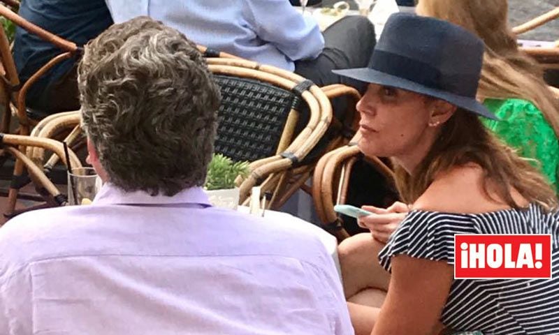 De Saint-Tropez a Capri: las espléndidas vacaciones de Mar Flores y Elías Sacal