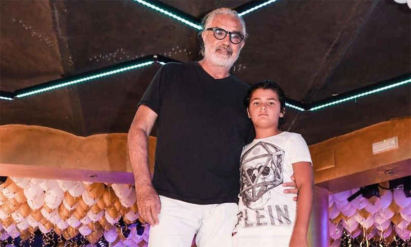 ¡Presente y futuro! Briatore presenta a su heredero en una gran fiesta