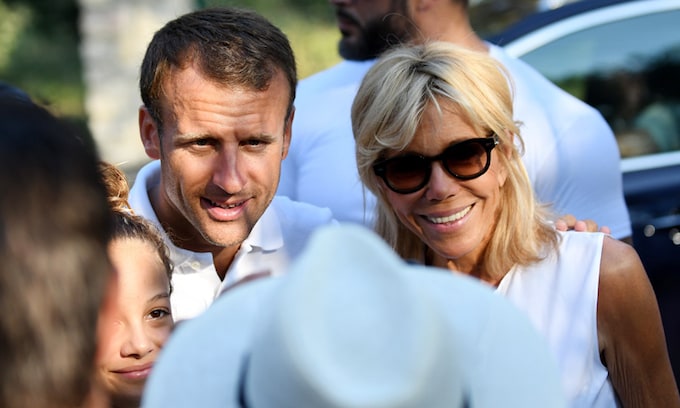 Los Macron disfrutan de unas vacaciones llenas de novedades con los Grandes Duques de Luxemburgo