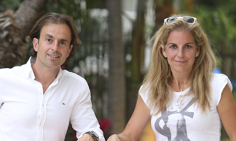 Los amigos de Arantxa Sánchez Vicario narran cómo su historia con Josep Santacana afectó a su relación familiar