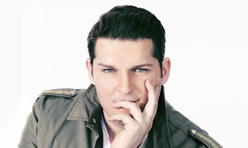 El susto de Manu Tenorio: ingresado y con quemaduras de segundo grado tras un accidente doméstico