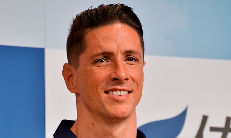 Fernando Torres demuestra con una simpática imagen cómo se adapta a su nueva vida en Japón