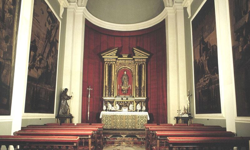 Así es la capilla, escenario de los grandes enlaces de la familia, que acogerá el 'sí, quiero'