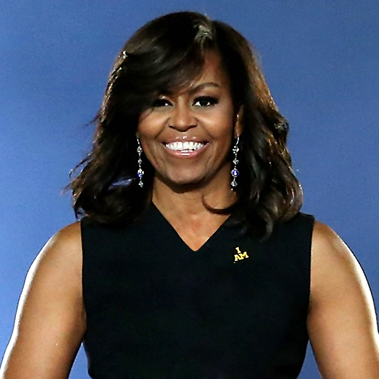 Su primer beso con el expresidente de EE.UU, su vida en la Casa Blanca... ¡HOLA! desvela en primicia las memorias de Michelle Obama