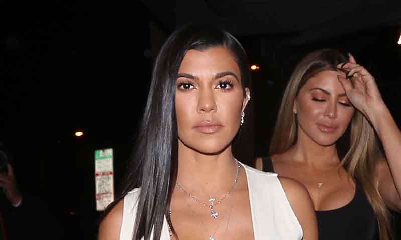 Kourtney Kardashian y Scott Disick cenan juntos pero no solos... ¡Sofia Richie les acompañó!