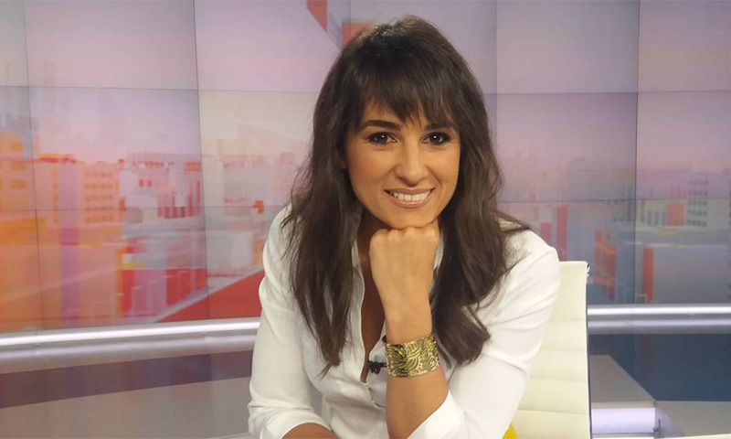 Lorena García, presentadora de Antena 3, mamá de un niño