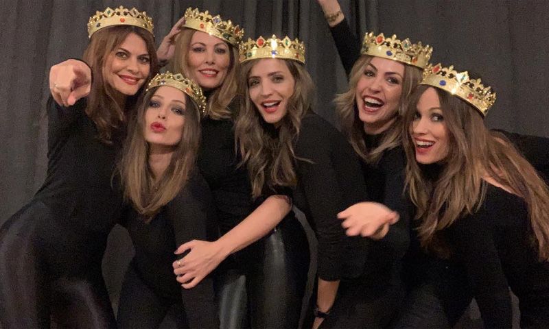 Eva González y sus amigas se disfrazan de Reinas Magas por Navidad