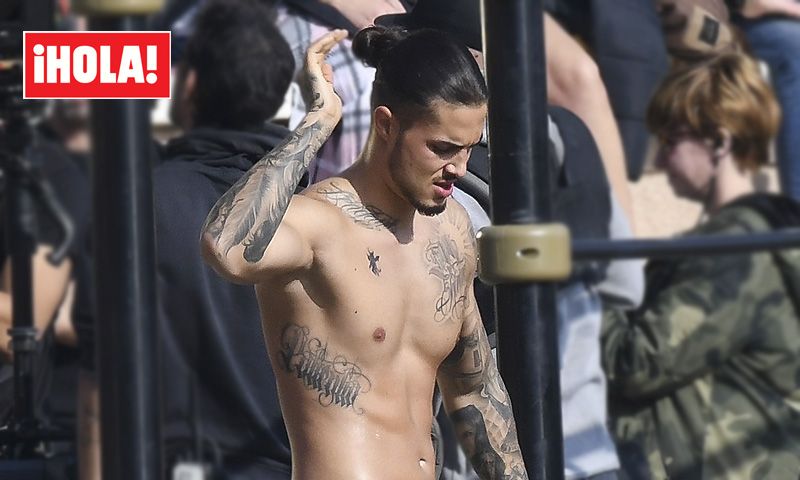 EXCLUSIVA: Carlo Costanzia, hijo de Mar Flores, sube la temperatura en el rodaje de su nueva serie