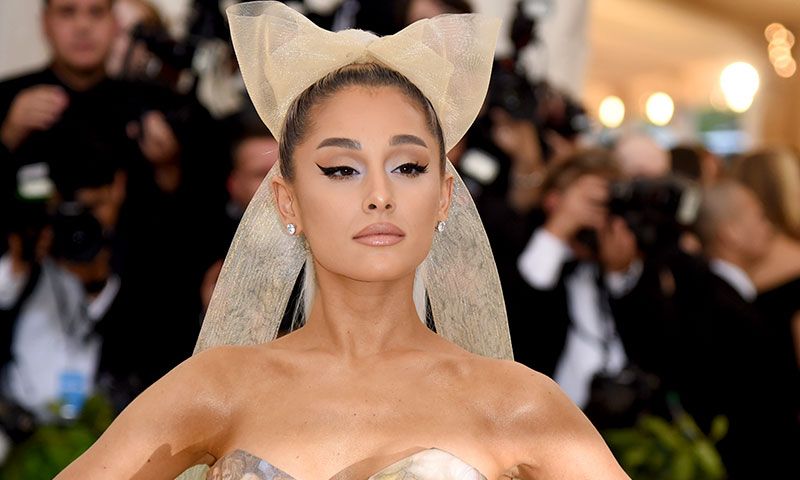 La respuesta de Ariana Grande a quienes le preguntan por su nuevo amor