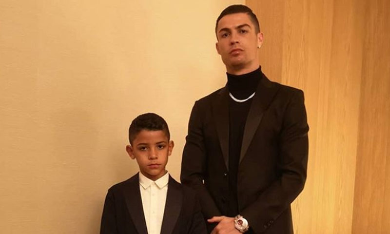 Cristiano Ronaldo Jr., un pequeño 'clon' de su padre: estas imágenes lo demuestran