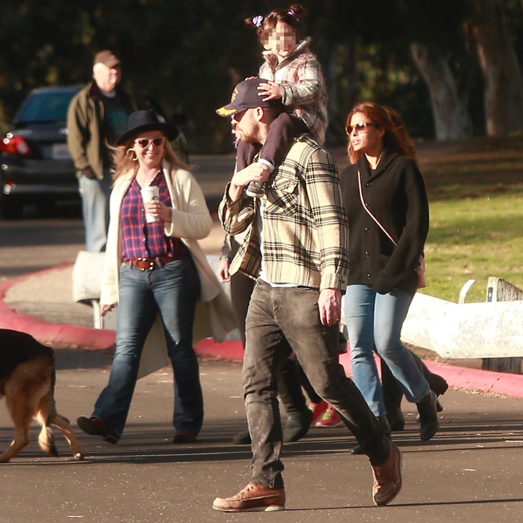 EXCLUSIVA: Ryan Gosling, un padrazo que no se pierde su tarde de chicas