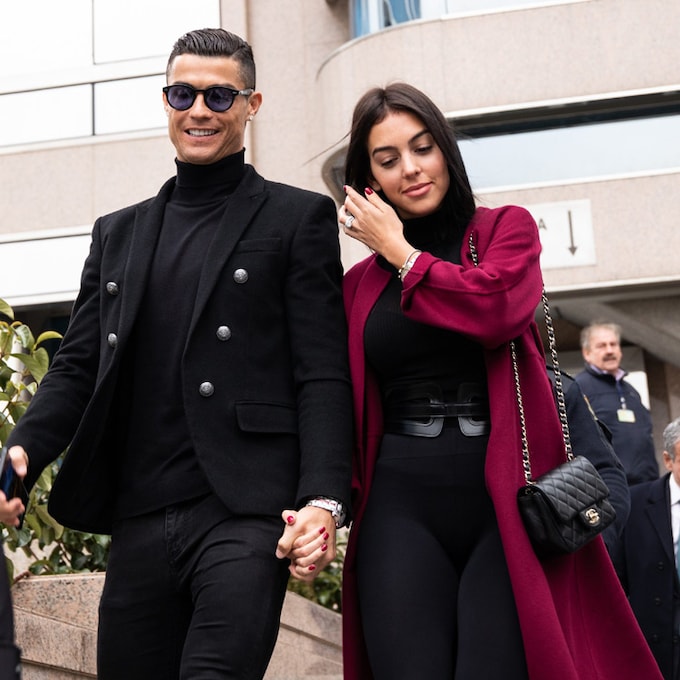 Cristiano Ronaldo, acompañado de Georgina Rodríguez, a su salida de los juzgados: 'Todo  perfecto'