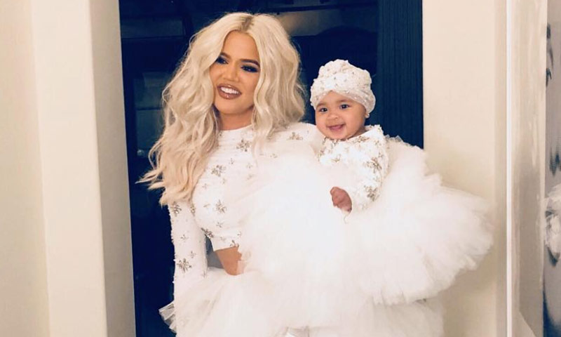 Khloé Kardashian y su hija True disfrutan de una 'baby class' con disfraces y ¡al ritmo del tambor!