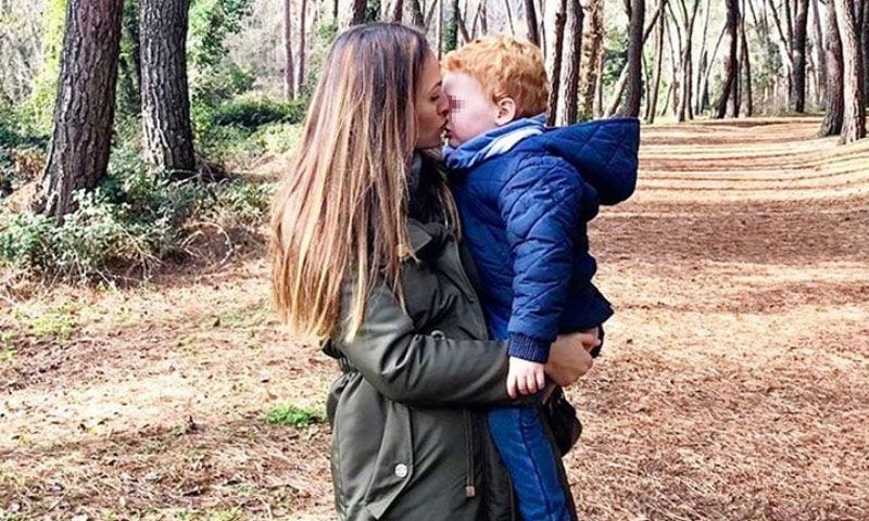 ¡Pura ternura! El divertido vídeo de Helen Lindes con su hijo Alan