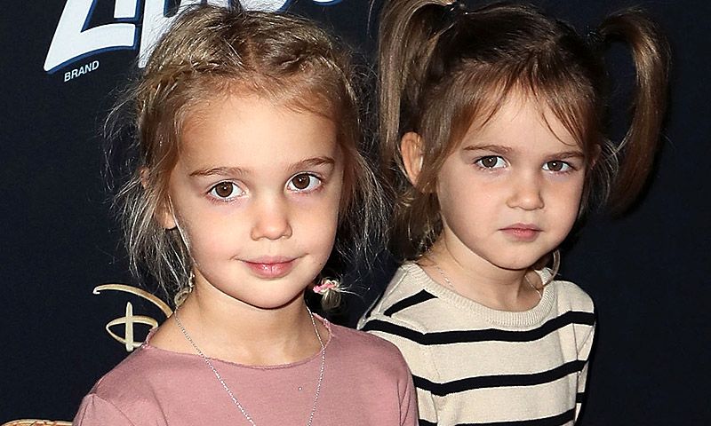 Las mellizas instagrammers de 4 años que han creado su propia línea de ropa