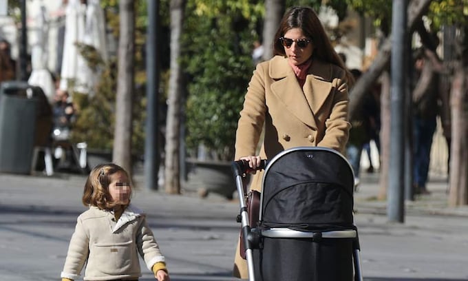 Lourdes Montes, de paseo con sus dos hijos