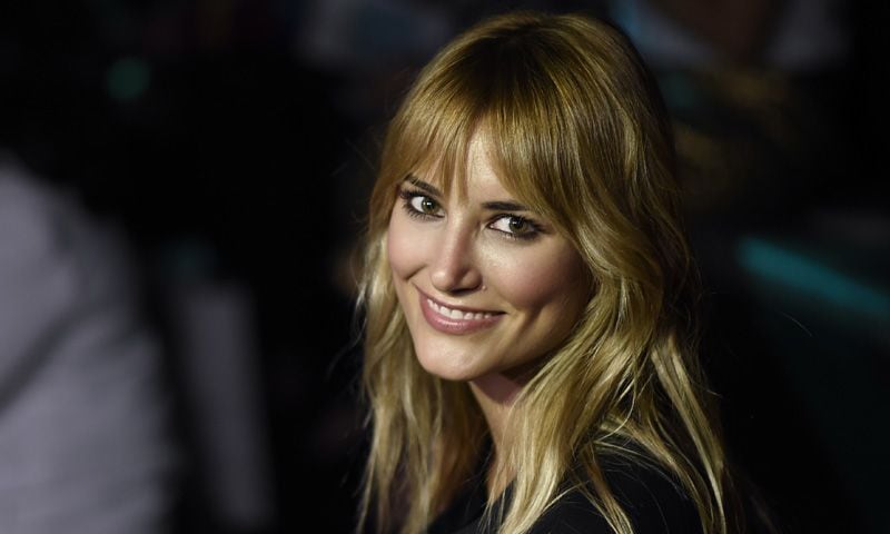 Alba Carrillo publica una foto con su profesor de hípica y arden las redes