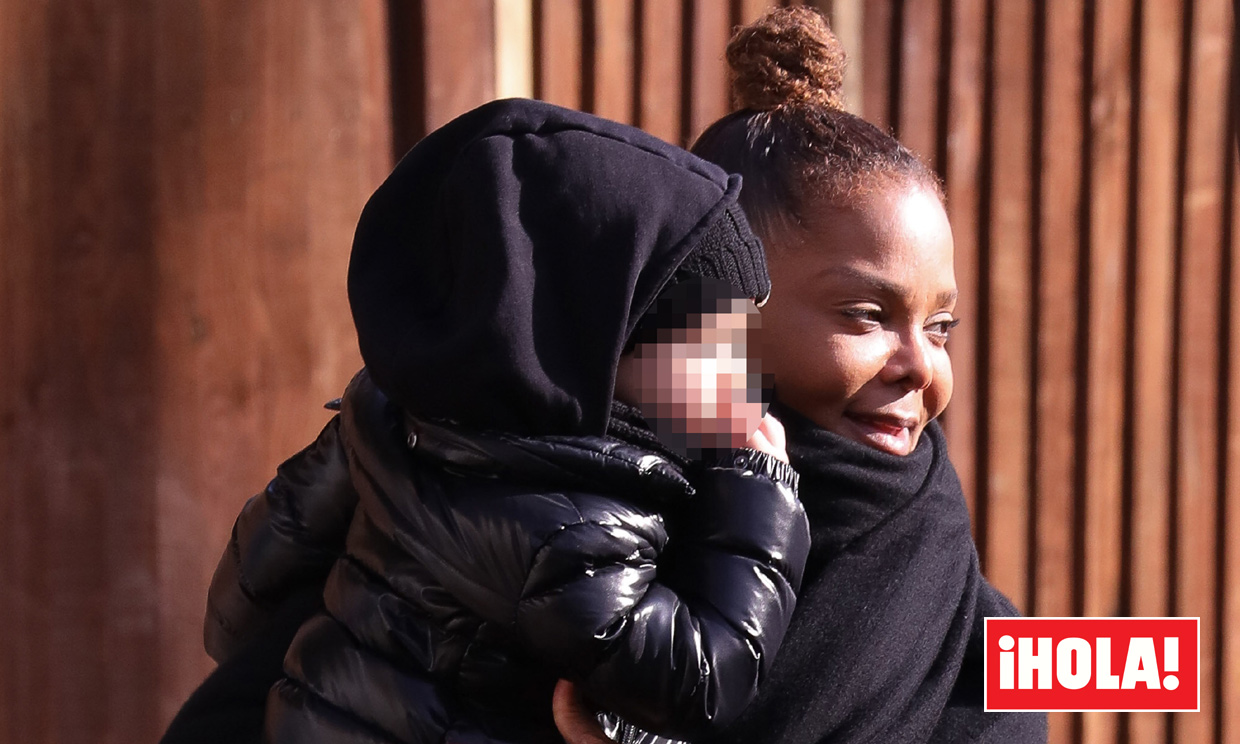 EXCLUSIVA: Janet Jackson, una supermamá de paseo con su adorable 'mini-yo'