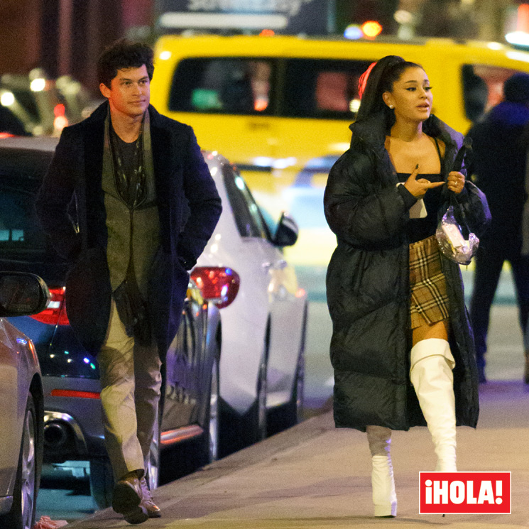 EXCLUSIVA: Ariana Grande se refugia en otro de sus ex, el actor de 'Riverdale' Graham Phillips