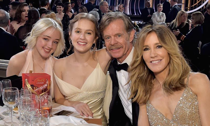 La actriz Felicity Huffman, en libertad bajo fianza, y sus hijas, en el punto de mira por fraude universitario