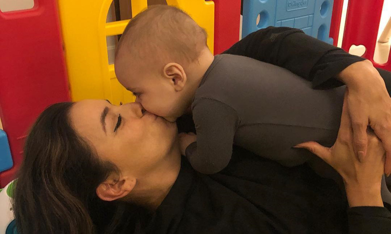 'Hoy he llorado tres veces', una emocionada Eva Longoria celebra su primer cumpleaños como mamá