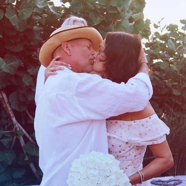 La boda de Bruce Willis y  Emma Heming diez años después y en presencia de Demi Moore