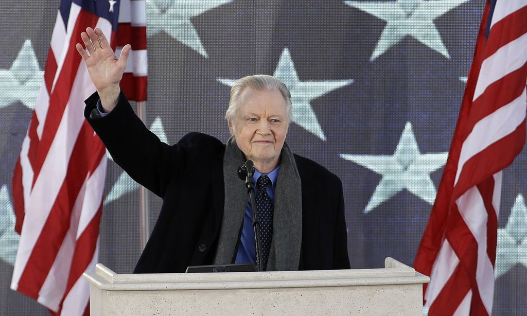 Jon Voight ficha por el gobierno de Donald Trump