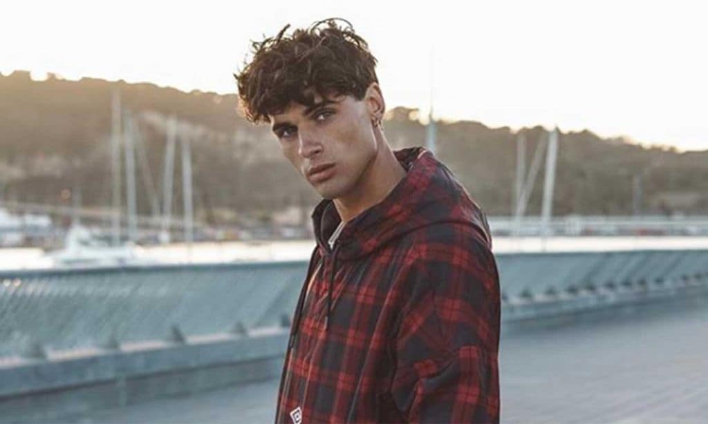 Daniel Illescas, novio de Laura M. Flores, todo un fenómeno 'millennial'