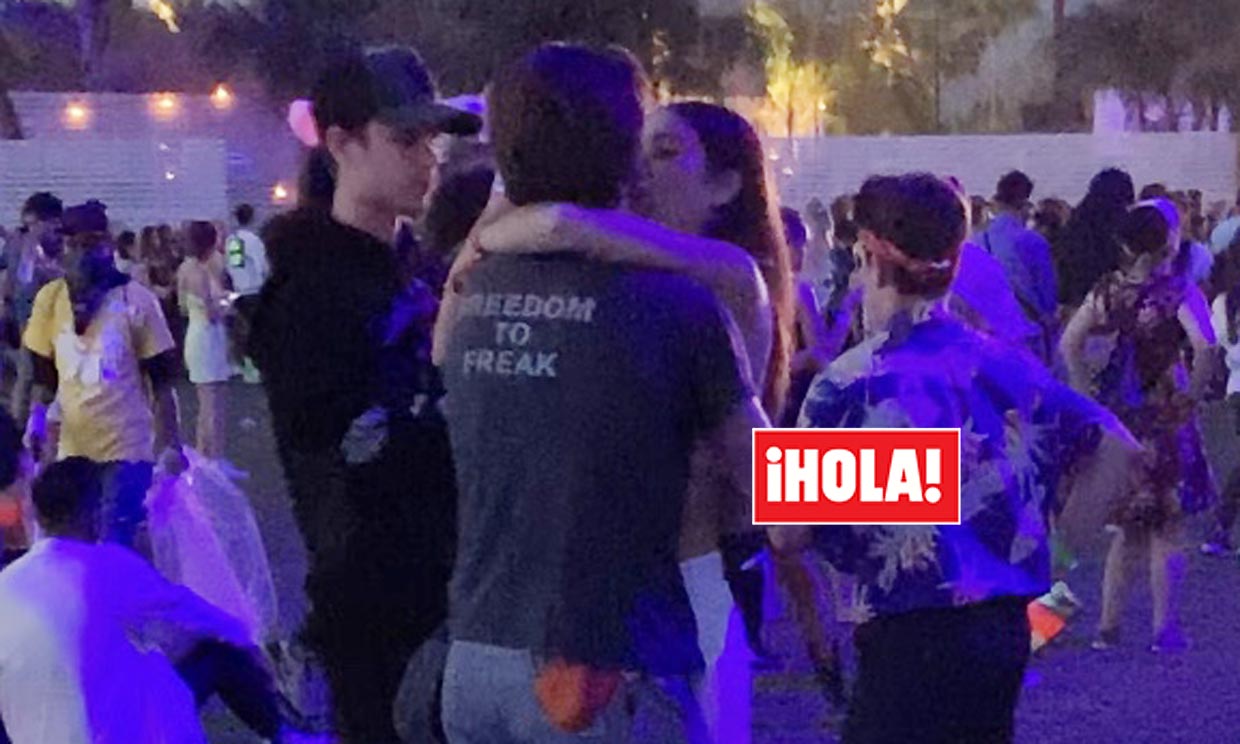 EXCLUSIVA: Brooklyn Beckham y Hana Cross, los besos más románticos de Coachella