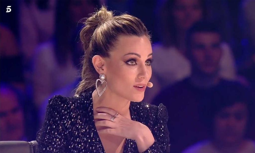 Las lágrimas de Edurne al recordar a su guitarrista fallecido