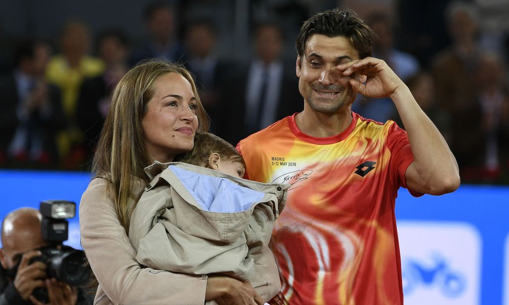Muy emocionado y rodeado de su familia, David Ferrer dice adiós al tenis