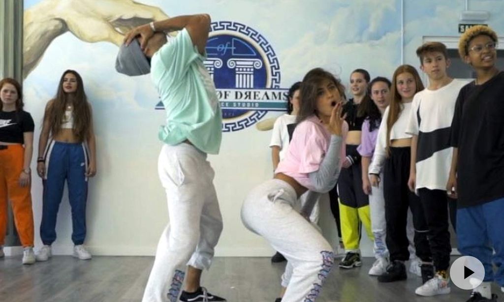 Así de bien bailan juntos Óscar Casas y Begoña Vargas, ¡te van a sorprender!