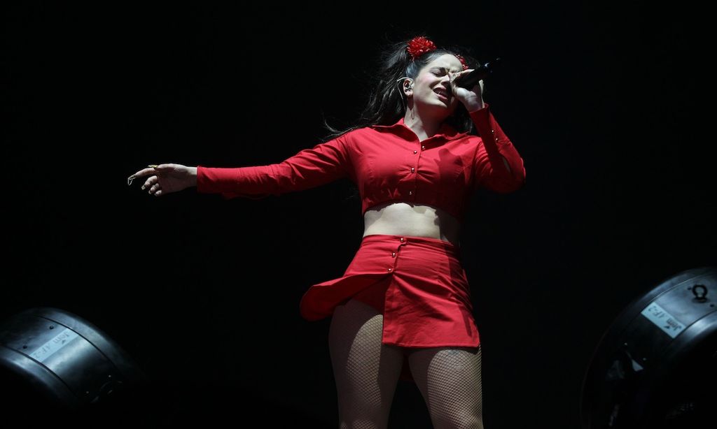 El debate de Rosalía con sus fans: ¿cuál es la canción más triste del mundo?