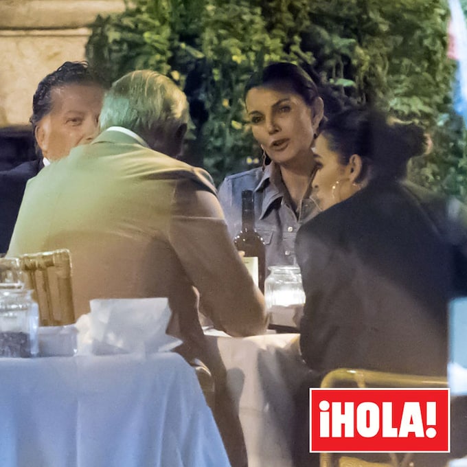 Exclusiva: ¡Cena para cuatro! la reunión de Mar Flores y Vicky Martín Berrocal con sus parejas