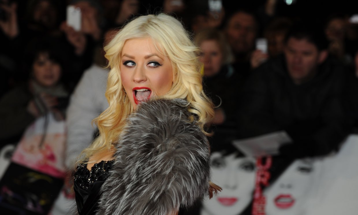 Christina Aguilera sorprende anunciando nuevo disco con canciones ¡en español!