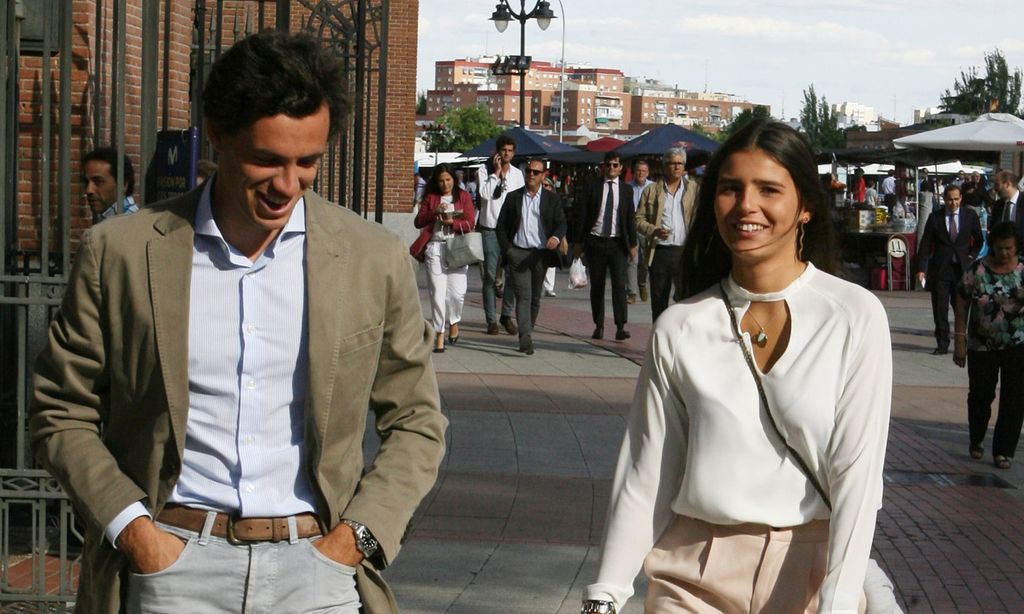 La sonrisa de Cayetana Rivera en su nueva cita con Quique González de Castejón