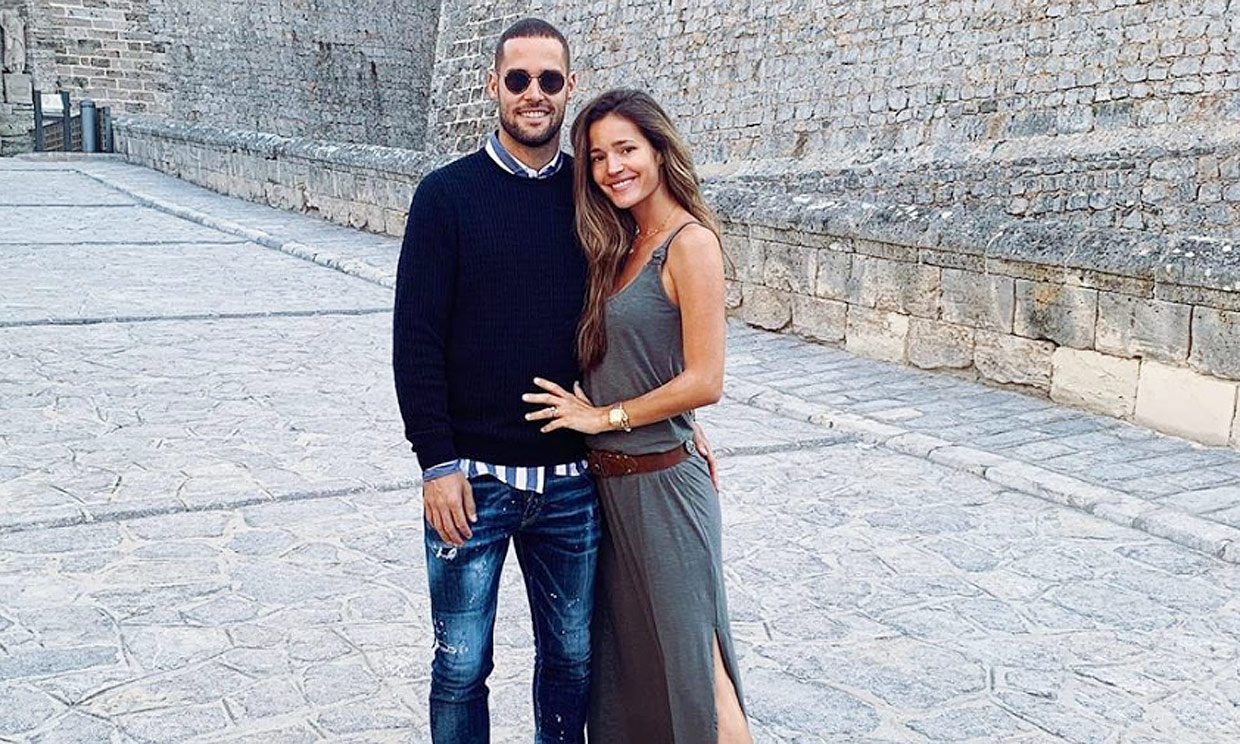 Malena Costa y Mario Suárez presumen de amor días antes de celebrar su segundo aniversario de boda