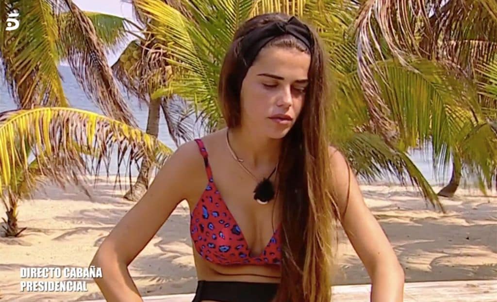 Violeta mejora, pero debe continuar apartada del resto de concursantes de 'Supervivientes'