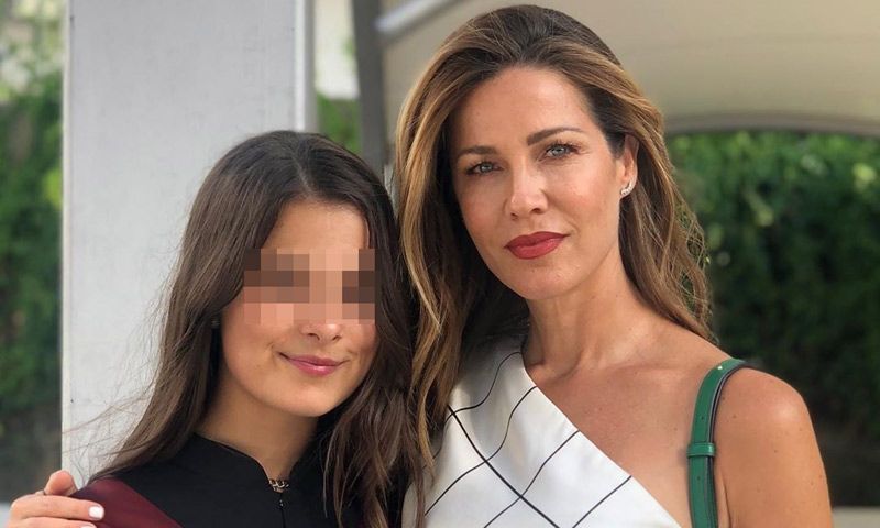 Manuela, la hija de Alejandro Sanz y Jaydy Michel, se gradúa