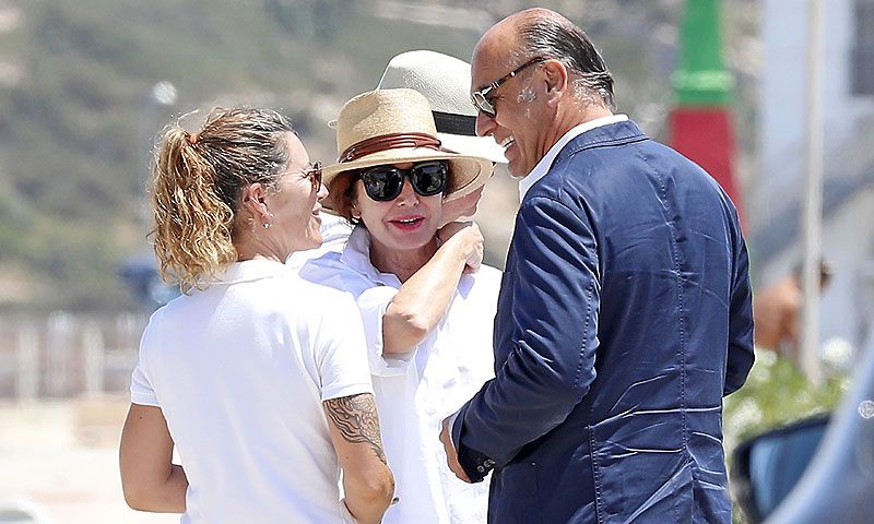 ¡Rumbo a alta mar! Ana Rosa Quintana inicia sus vacaciones en Ibiza a bordo de un yate