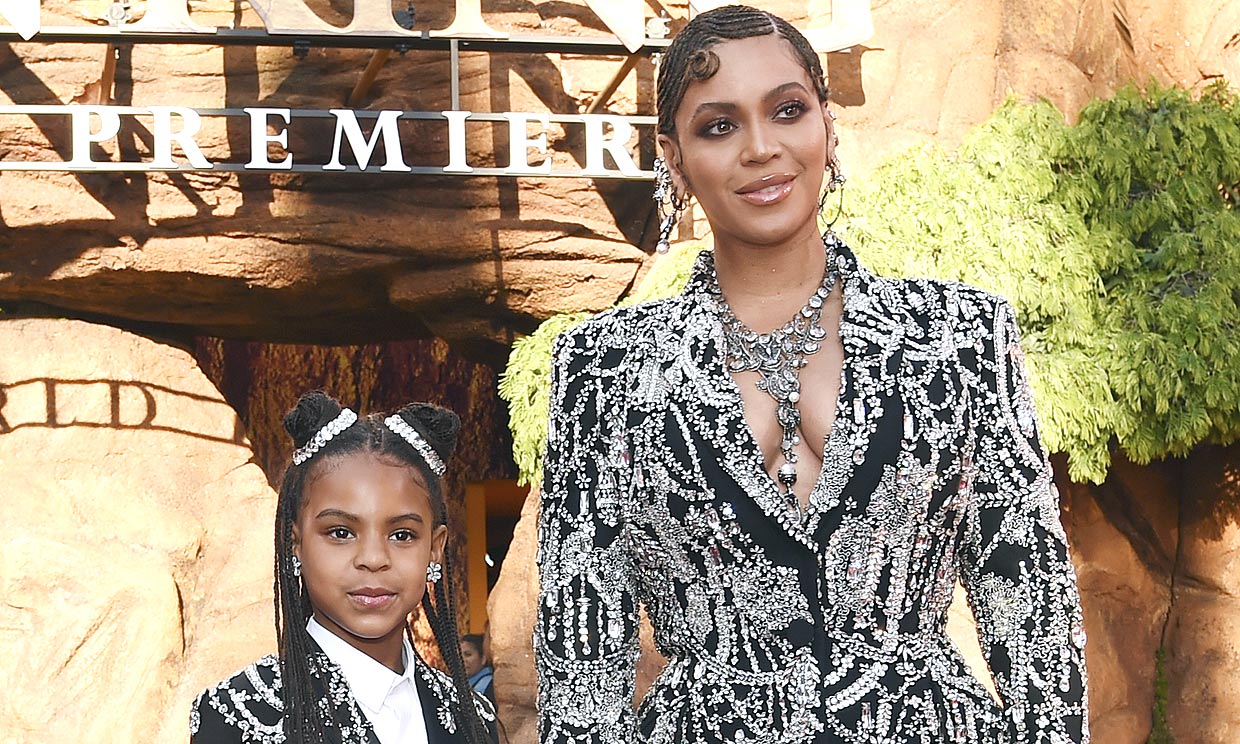 La aparición estelar de Beyoncé y su hija con 'looks' a juego