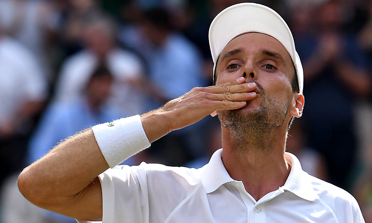 El español Roberto Bautista, obligado a aplazar su despedida de soltero por su triunfo en Wimbledon