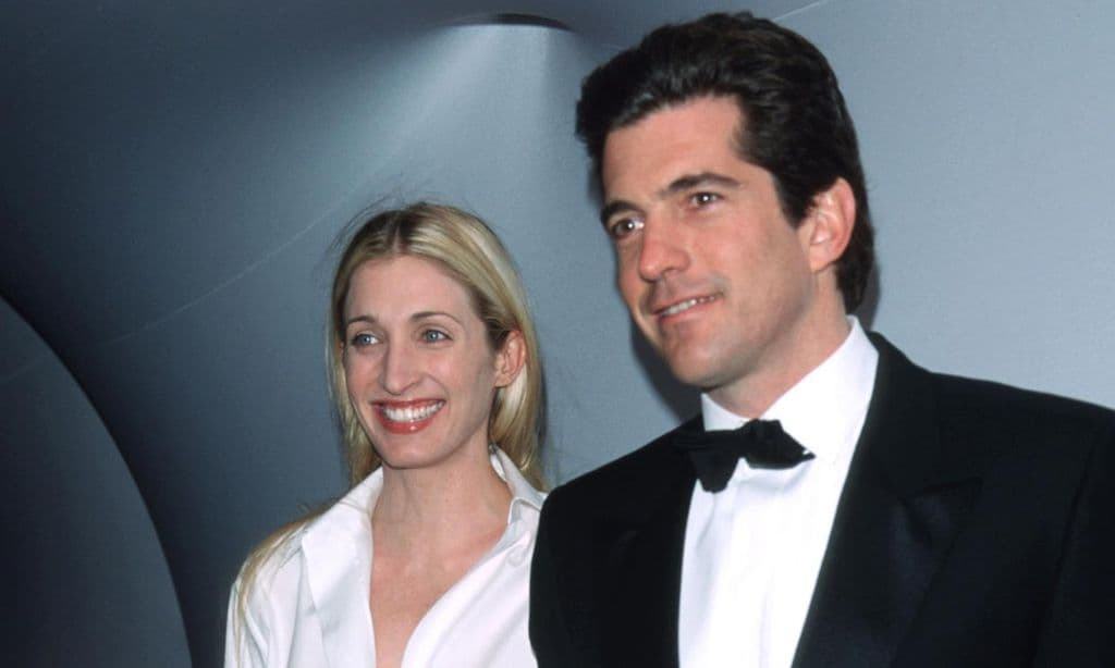 Se cumplen veinte años del trágico accidente que costó la vida a John Kennedy Jr. y su mujer, Carolyn Bessette