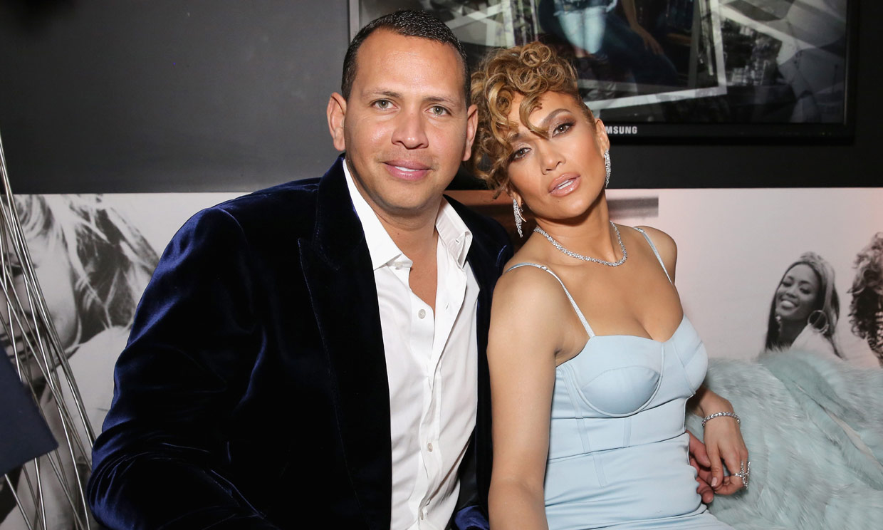 Alex Rodriguez emociona a JLo en su cumpleaños